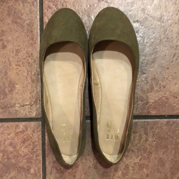 Suede flats - Picture 2 of 4